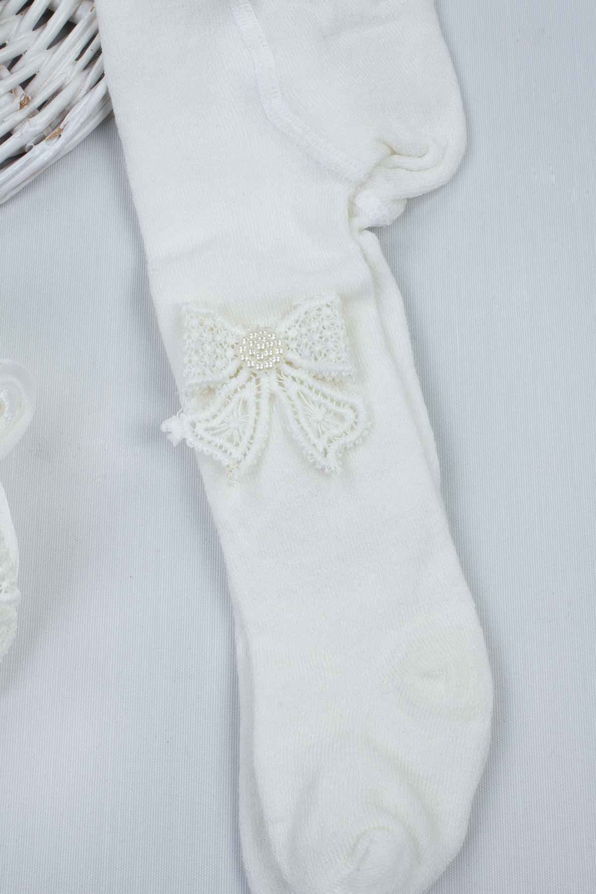 Beyaz Kız Bebek 3 lü Hediyelik Çorap Bandana Ayakkabı Set