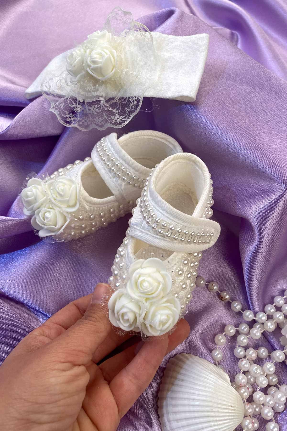 Beyaz İncili Kız Bebek Ayakkabı Saç Bandı Set